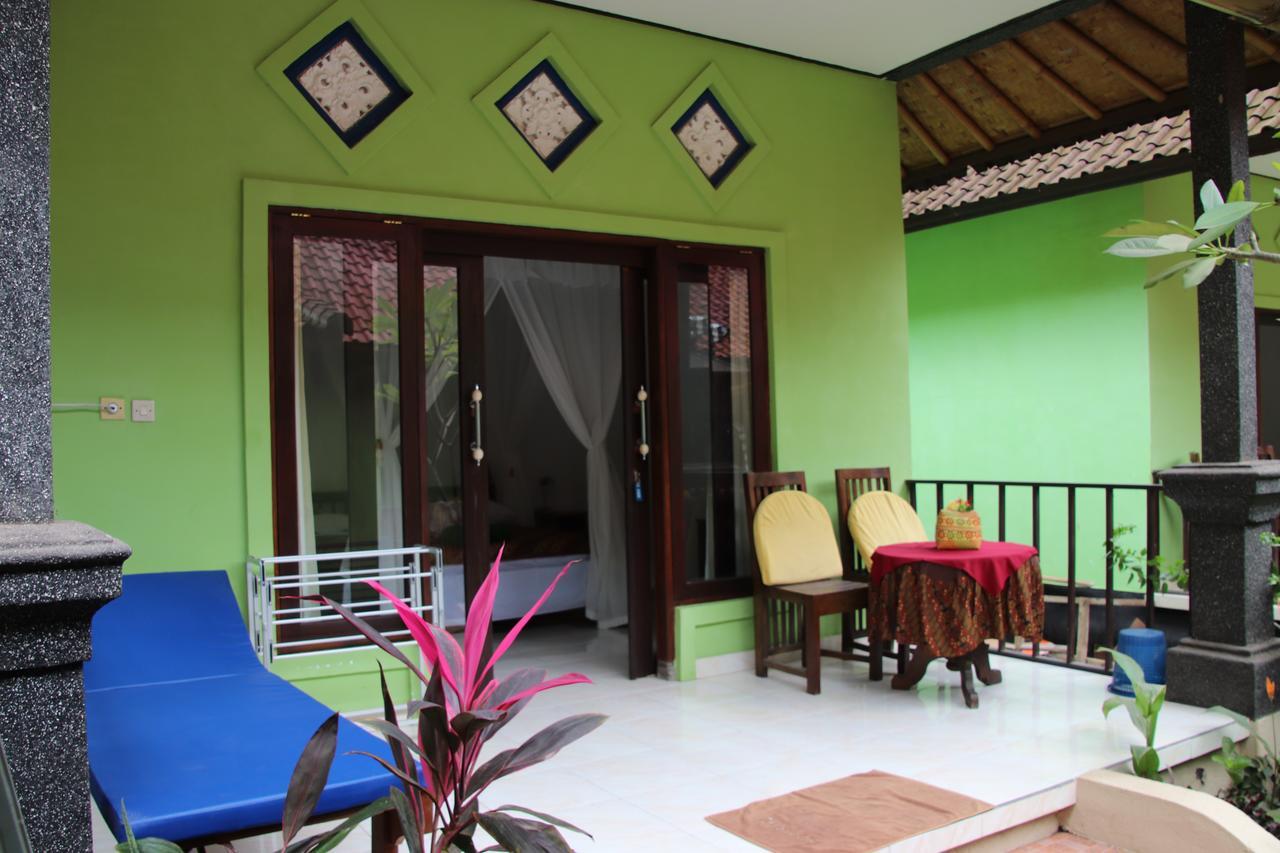 Taman Sandat อาเม็ด ภายนอก รูปภาพ